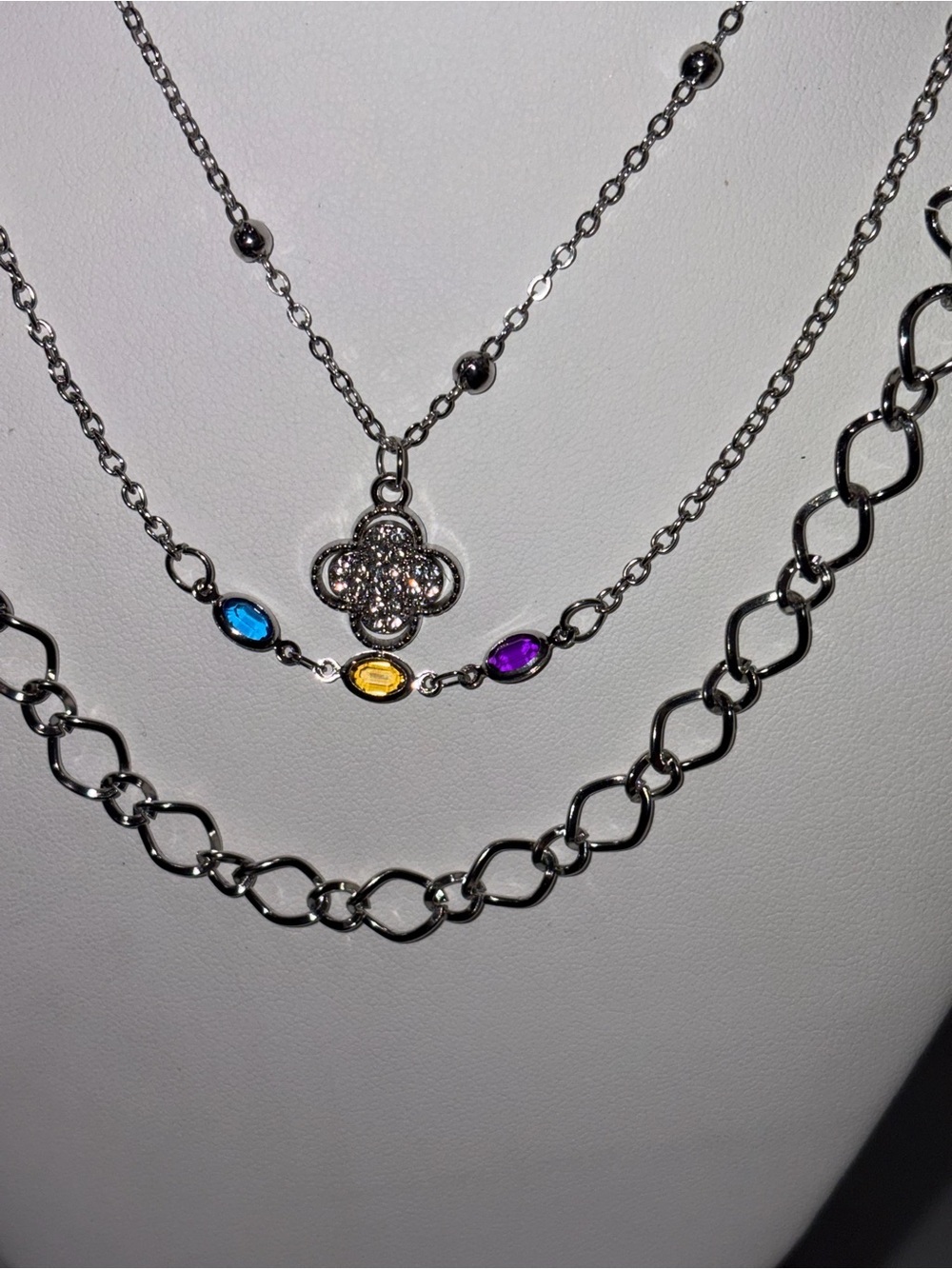 STUNNING New Silver Multilayer Clover Gem Necklace 💎✨